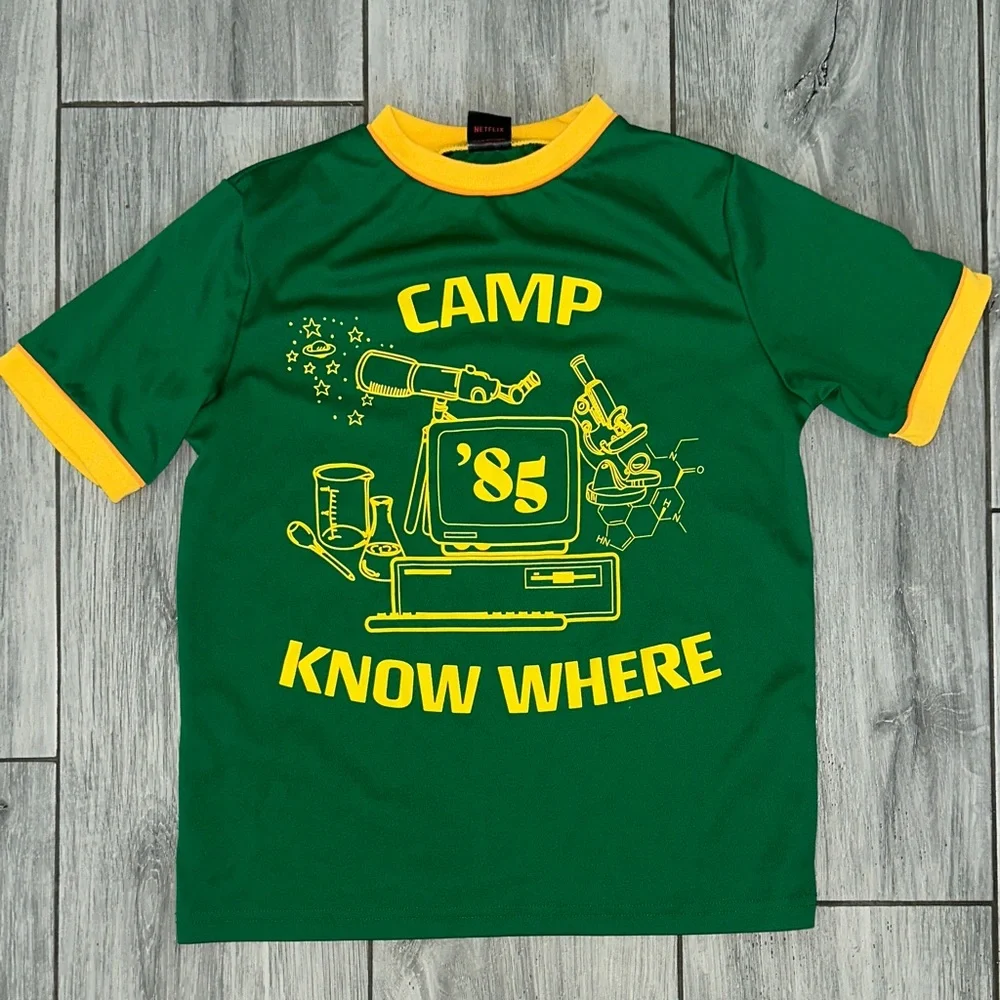 Stranger Things Camp Know Where T-Shirt Netflix Halloween Dustin Costume M 8-10 - Picture 1 of 3